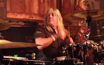 MIKKEY DEE joins KILMINISTER tribute band (VIDEO)