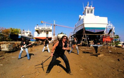 REDRUM – ‘You Can’t Buy No Hero’ (Official Videoclip) from their second album ‘Victims Of Our Circumstances’ (RMB Records)