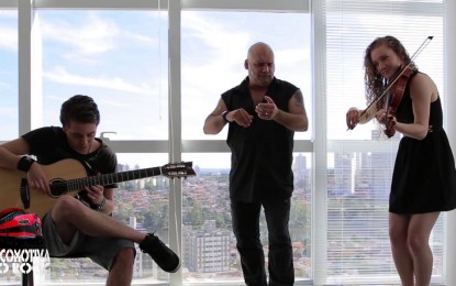 BLAZE BAYLEY – Acoustic performance of IRON MAIDEN’s ‘Futureal’ (VIDEO)