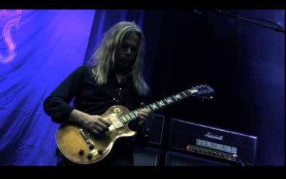 VANDENBERG’S MOONKINGS – ‘Close To You’ from their self-titled debut album (VIDEO)