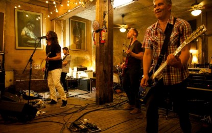 FOO FIGHTERS – Δείτε αποσπάσματα από το secret show τους μαζί με τους ARCADE FIRE στην Ν. Ορλεάνη