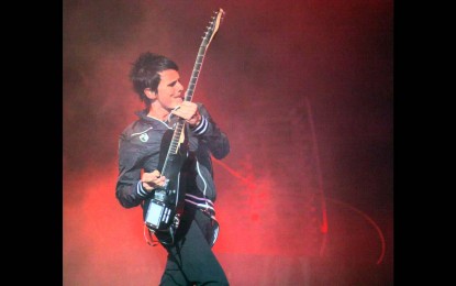 MUSE – Ακούστε σκέτα τα φωνητικά του ‘Sunburn’