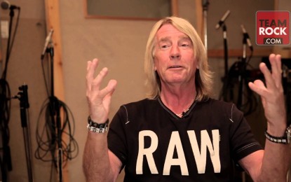 STATUS QUO – Μιλάνε στο Classic Rock Magazine για το νέο επερχόμενο acoustic album τους με τίτλο ‘Aquostic’