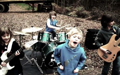 THE MINI BAND – Δείτε τι παίζουν τα παιδάκια που είναι από 11 έως 13 ετών!!!!
