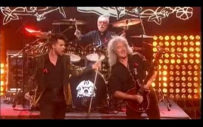 QUEEN + ADAM LAMBERT – Παίζουν live το ‘Somebody To Love’ στο X-Factor 2014