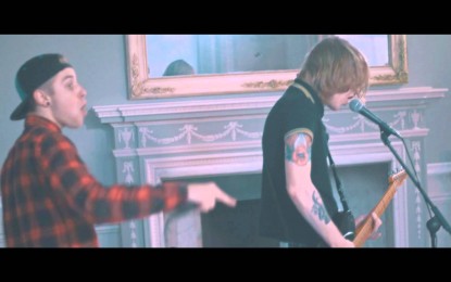 AS IT IS – Δείτε το ΝΕΟ video του ‘Dial Tones’