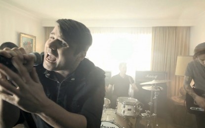 SILVERSTEIN – Δείτε το ΝΕΟ video του ‘A Midwestern State Of Emergency’