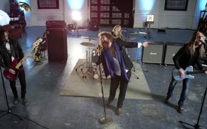 WE ARE HARLOT – Δείτε το video του ‘Dancing On Nails’