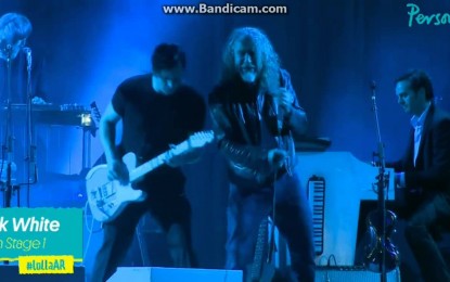 ROBERT PLANT & JACK WHITE – Παίζουν μαζί live το ‘The Lemon Song’ των LED ZEPPELIN στο Lollapalooza 2015