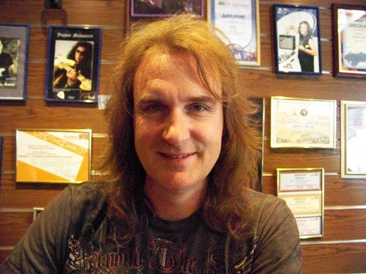 DAVID ELLEFSON (MEGADETH) – Talks about his autobiography