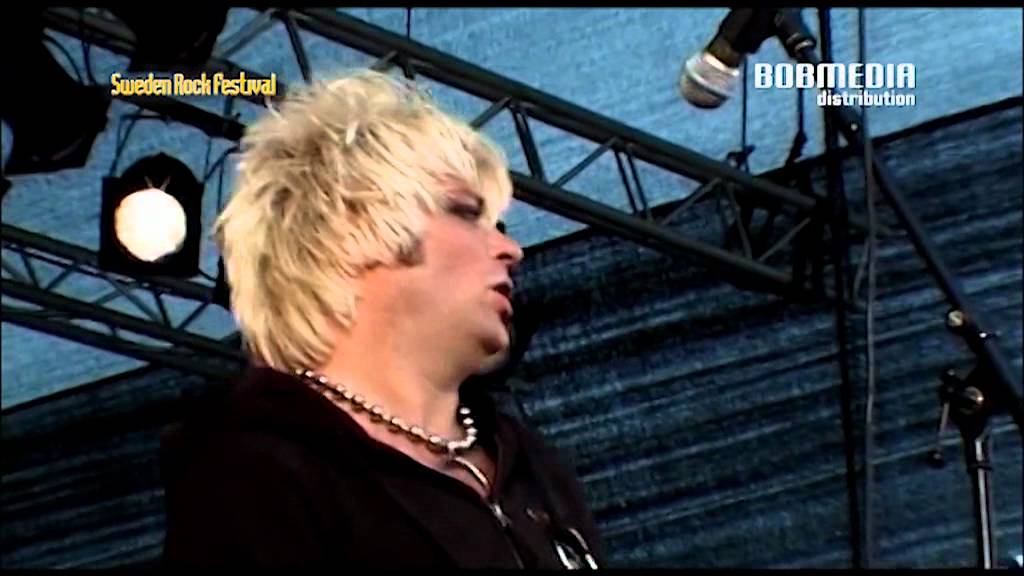 NASTY IDOLS – Πέθανε ο τραγουδιστής τους ANDY PIERCE από εγκεφαλικό