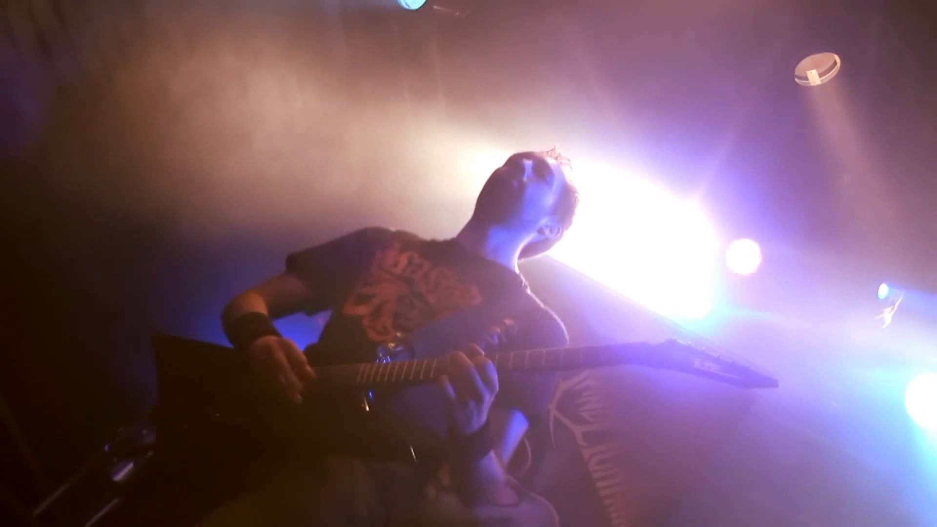 THUNDER AND LIGHTNING – ΚΥΚΛΟΦΟΡΗΣΑΝ ENA ΟΛΟΚΑΙΝΟΥΡΙΟ LIVE VIDEO ΓΙΑ ΤΟ ‘’THE UNBORN TRUTH’’