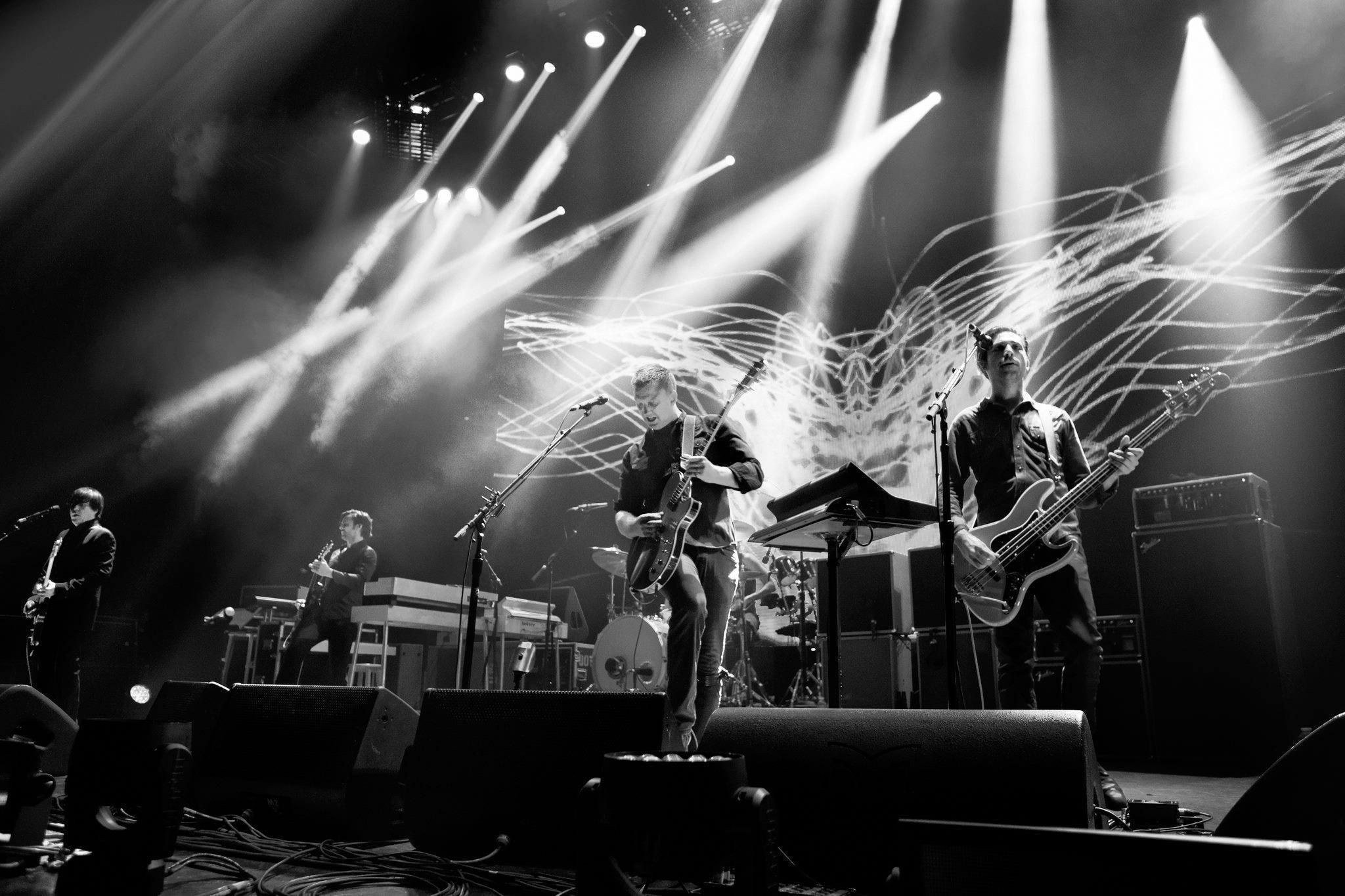 QUEENS OF THE STONE AGE – ‘Smooth Sailing’ from their latest album, ‘…Like Clockwork’ (Official Video)