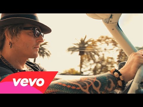 MATT SORUM (ex-GUNS N’ ROSES drummer) – ‘The Sea’ from his new album, ‘Stratosphere’ (VIDEO)