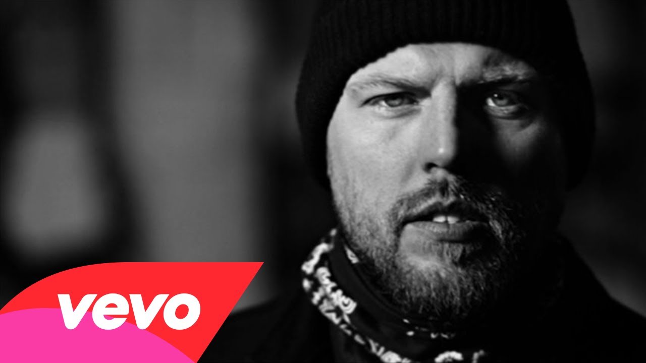 REDLIGHT KING – Δείτε το νέο τους video για το ‘Times Are Hard’