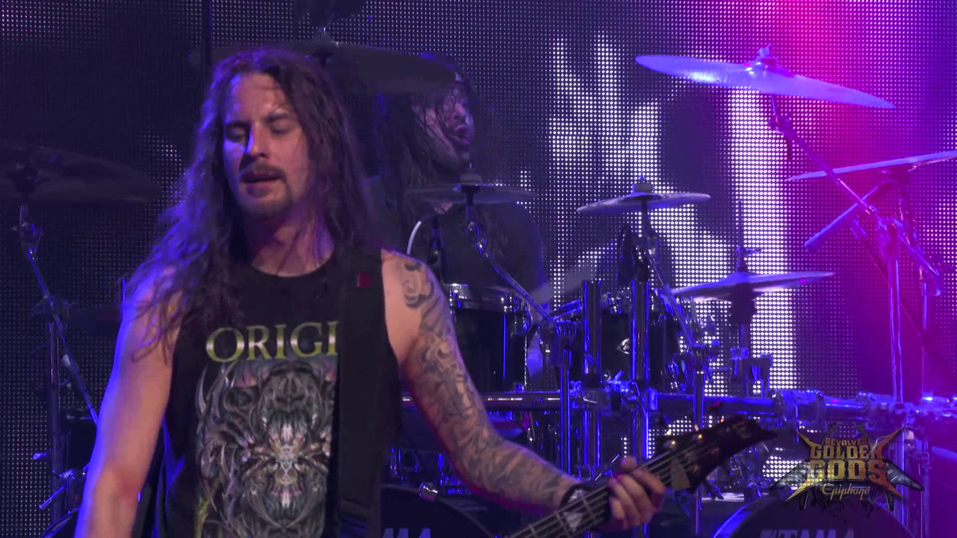 SUICIDE SILENCE – Παίζουν live με τον Max Cavalera το ‘Roots Bloody Roots’