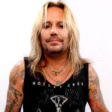 VINCE NEIL (MOTLEY CRUE) – Συνιδιοκτήτης των JACKSONVILLE SHARKS