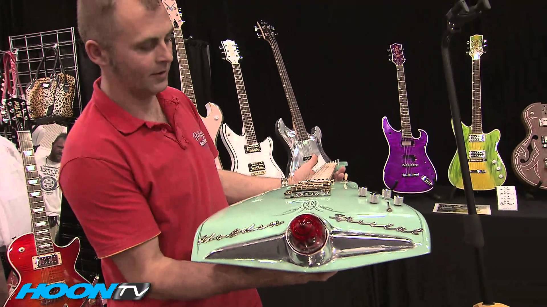 ALI KAT GUITARS – Δείτε τις εντυπωσιακές custom κιθάρες από αλουμίνιο!