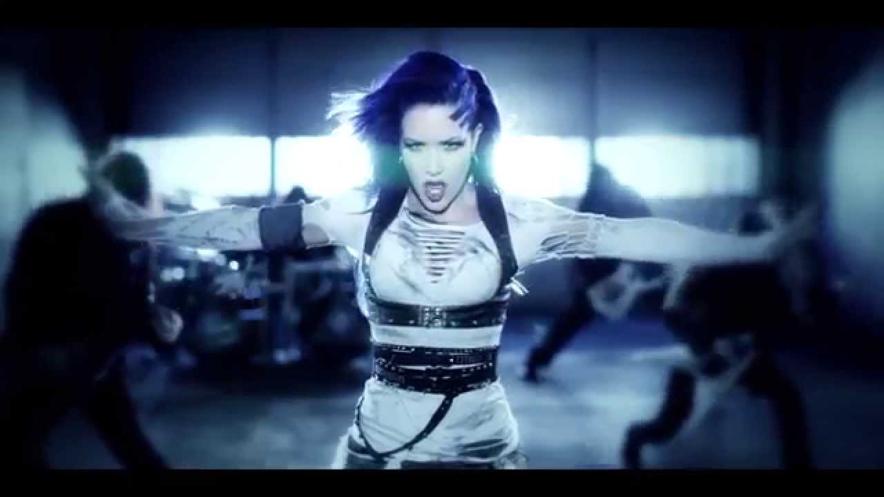 ARCH ENEMY – Δείτε το νέο τους video για το ‘No More Regrets’