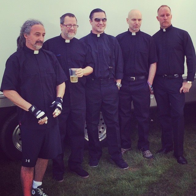 FAITH NO MORE – Ακούστε το ΝΕΟ τους κομμάτι ‘Superhero’