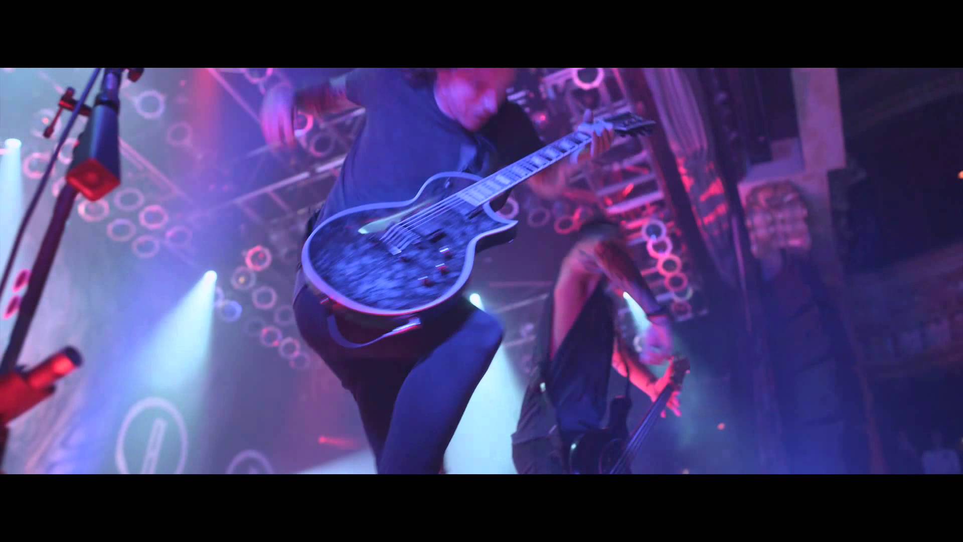 WE CAME AS ROMANS – Δείτε το trailer του νέου τους live DVD ‘Present, Future, and Past’