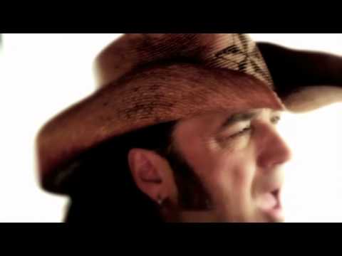 MICHAEL SWEET (STRYPER) – Δείτε το νέο του βίντεο για το ‘Coming Home’ από το άλμπουμ ‘I’m Not Your Suicide’