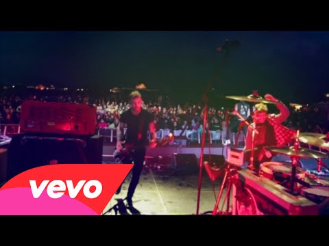 THE FIRST – Δείτε το νέο video του ‘Monster’