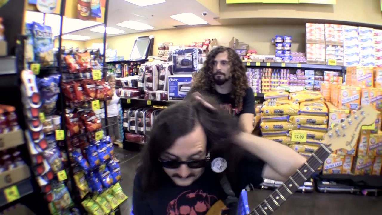 IRON REAGAN – Δείτε τα outtakes από τα γυρίσματα του ‘Miserable Failure’