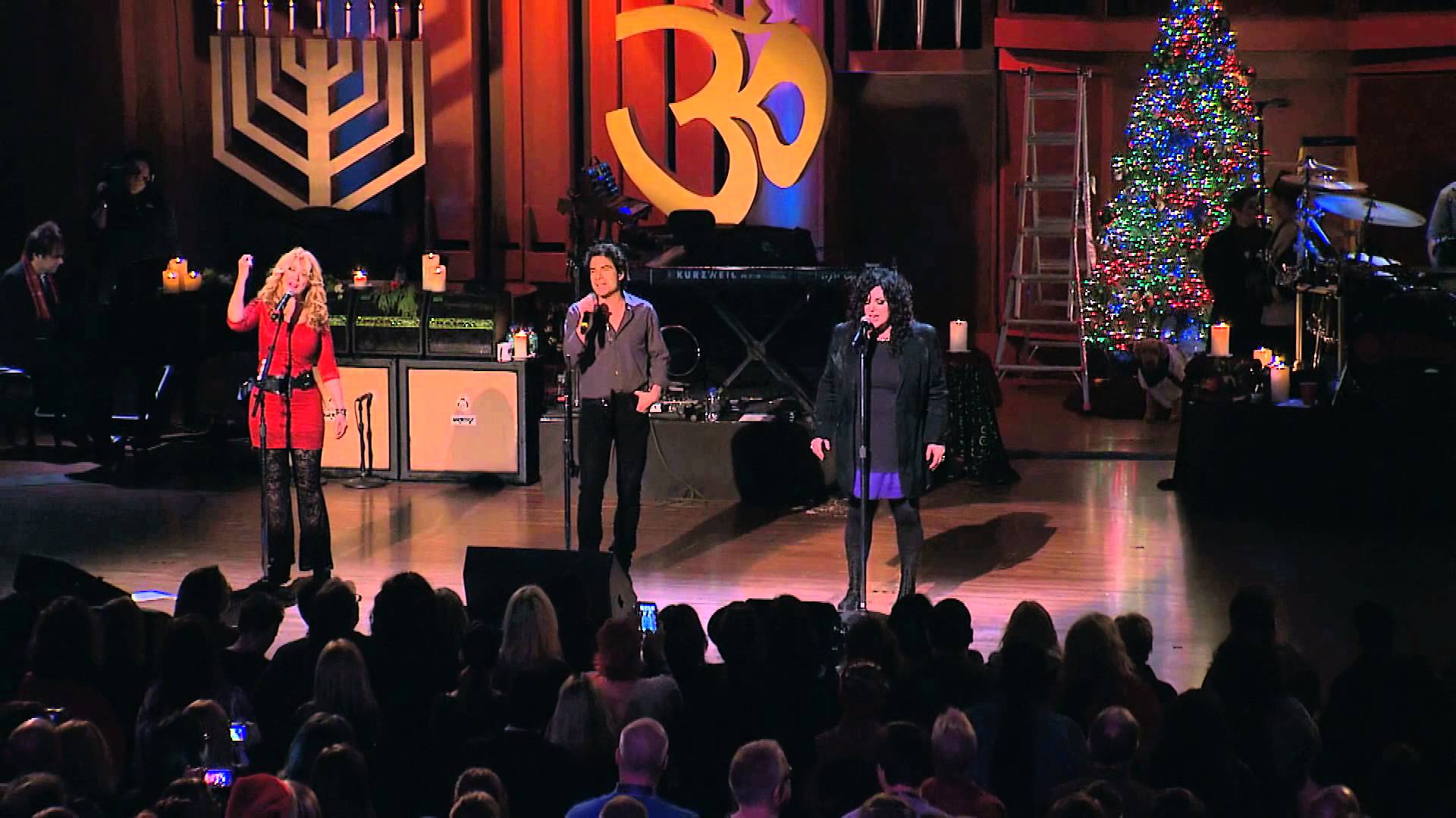 HEART – Επίσημο ΝΕΟ live video για το ‘Ring Them Bells’ από το άλμπουμ ‘Heart & Friends – Home for the Holidays’