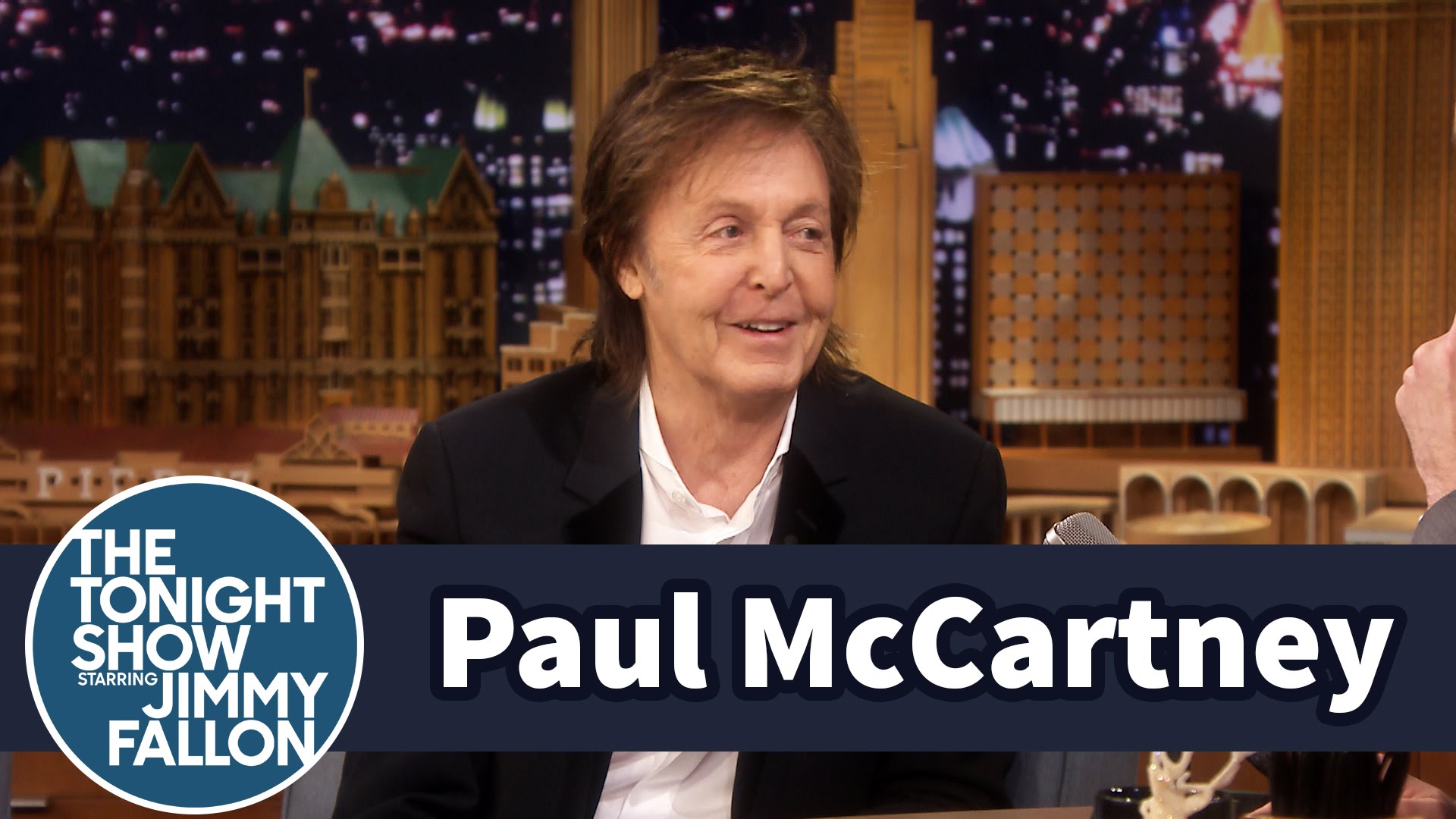 PAUL McCARTNEY – Μιλάει για τα πιο αγαπημένα του κομμάτια από την solo καριέρα του RINGO STARR