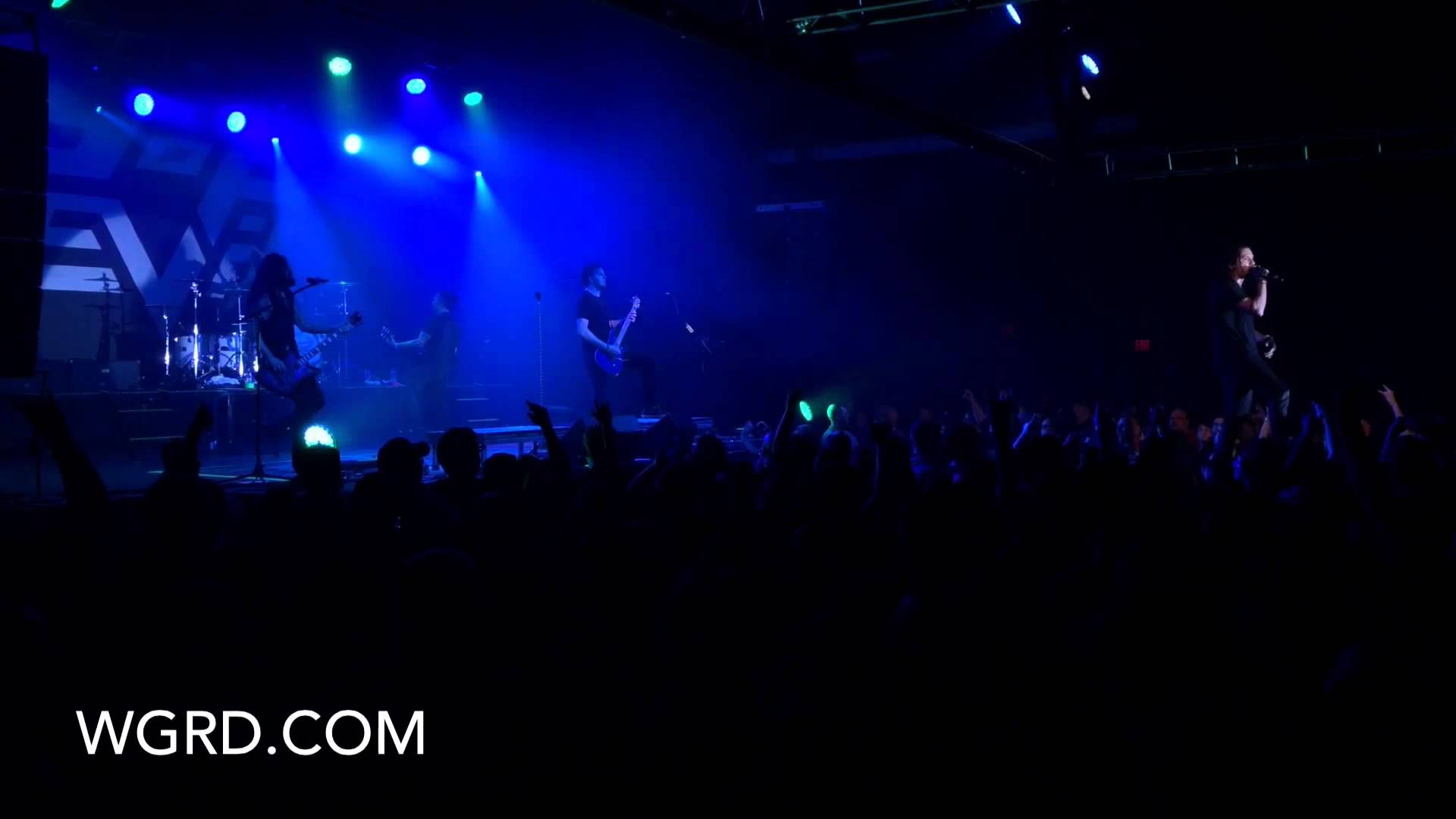POP EVIL – Δείτε να παίζουν live το ‘Trenches’ στο Grand Rapids