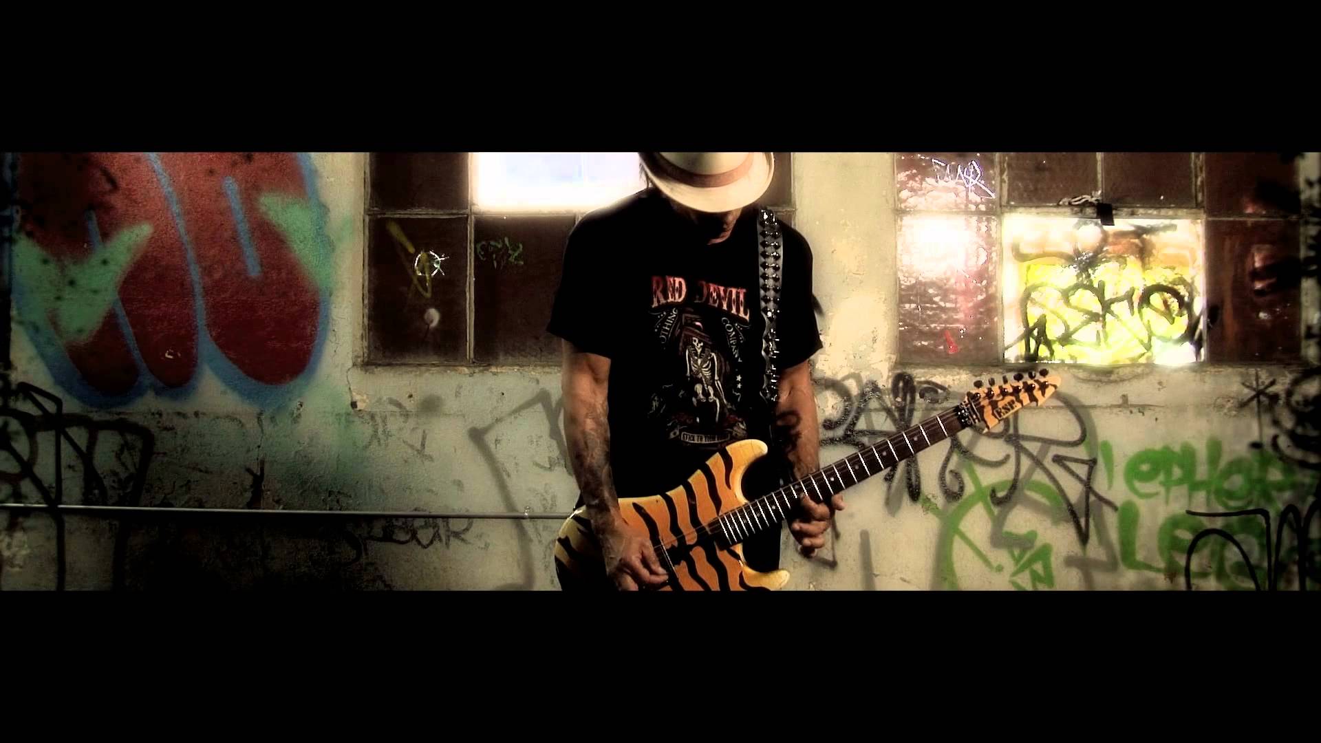 SWEET & LYNCH – Δείτε το βίντεο για το ‘The Wish’