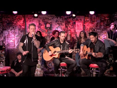 PAPA ROACH – Παίζουν live τα ‘Face Everything and Rise’,’Scars ‘ & ‘Leader of the Broken Hearts’ σε ακουστική έκδοση