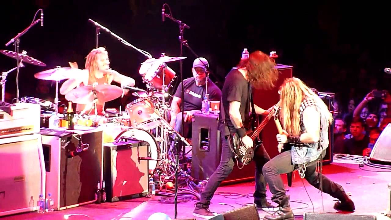 ZAKK WYLDE & FOO FIGHTERS – Δείτε σε βίντεο να παίζουν το ‘N.I.B.’ των BLACK SABBATH
