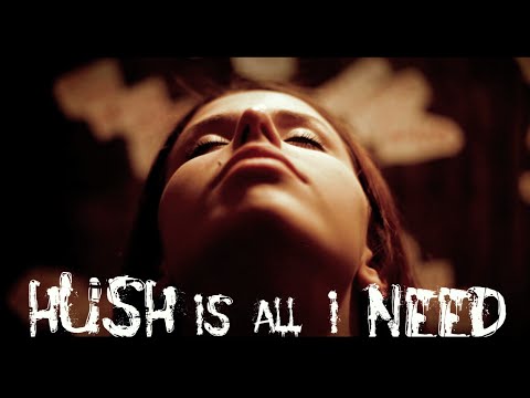HELLYEAH – Δείτε το ΝΕΟ lyric video του ‘Hush’