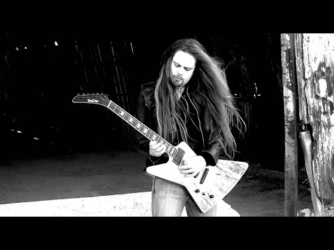 MANOS KOUNTOURIS – Ακούστε και δείτε το βίντεο από το ΝΕΟ του κομμάτι ‘Battle of the Cursed’