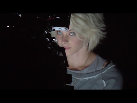 NOTHING MORE – NEO Behind the Scenes video του ‘Jenny’