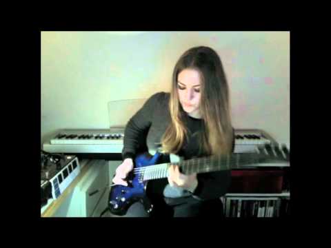 THE BEATLES – Η  Juliette Valduriez shred-άρει πάνω στα ρυθμικά του ‘I Want You (She’s So Heavy)’