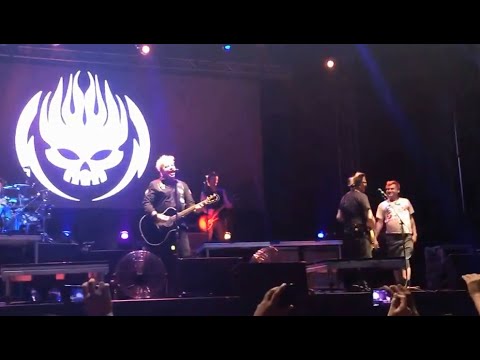 THE OFFSPRING – Παίζουν live μαζί με τον FAT MIKE (NOFX) το ‘Why Don’t You Get A Job?’