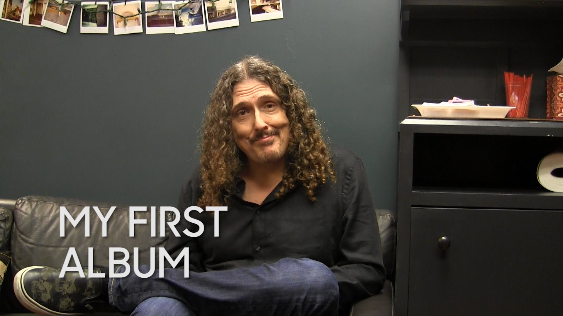 WEIRD AL YANKOVIC – Μιλάει για το πρώτο album που είχε αγοράσει…