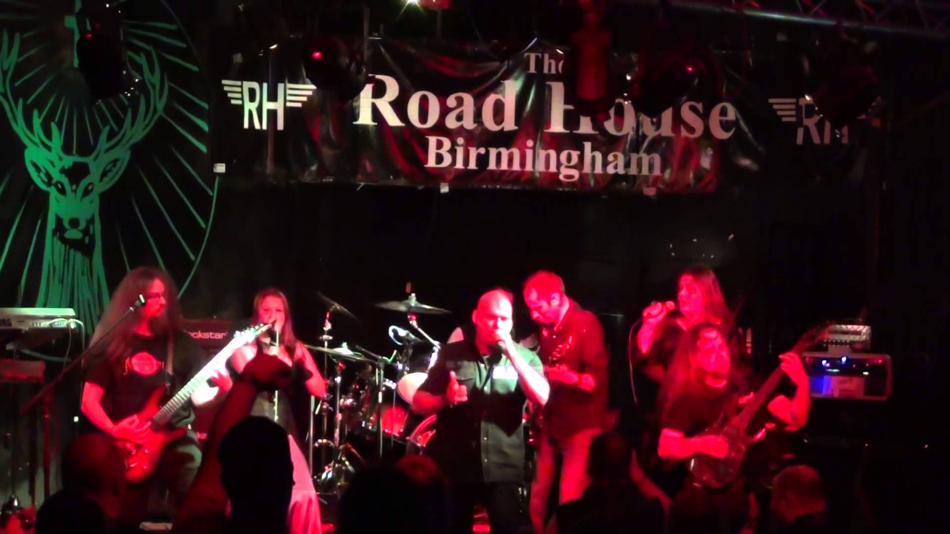 BLAZE BAYLEY & AONIA – Παίζουν μαζί το ‘Man on the Edge’ των IRON MAIDEN στο Festival Roadhouse του Birmingham