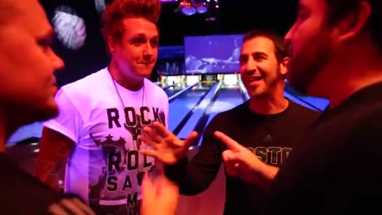 GODSMACK vs PAPA ROACH – Ποιός νίκησε στο Bowling τελικά;…