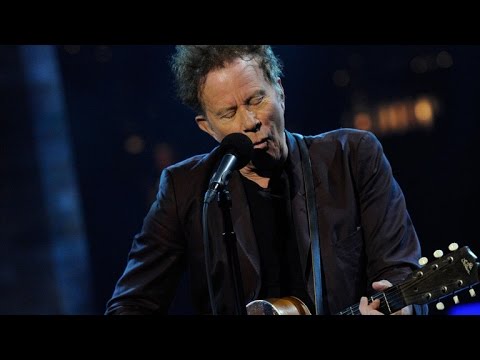 TOM WAITS – Παίζει ένα ΝΕΟ του κομμάτι με τίτλο ‘Take One Last Look’ στην εκπομπή του David Letterman