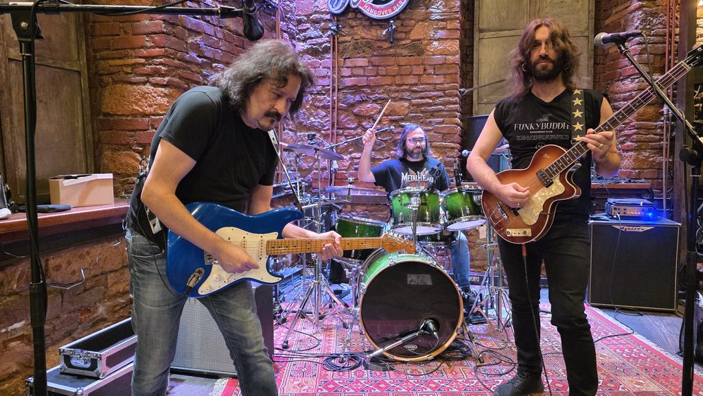 THE SKELTERS